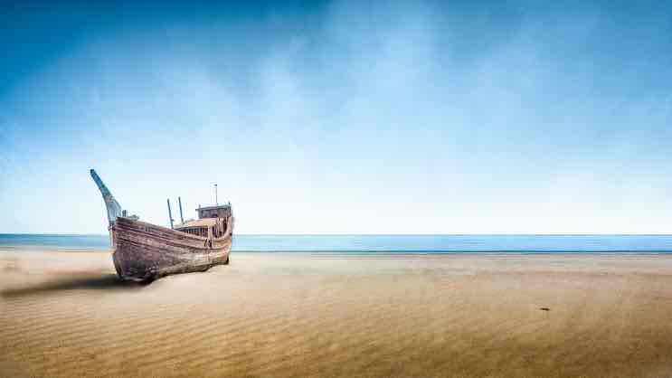 BOAT ON BEACH PRINT 1